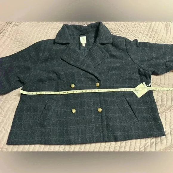 Lauren Conrad Women’s 3X coat. Fall, classic style, navy blue, plaid. - Picture 9 of 12